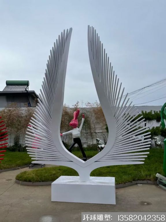 不銹鋼翅膀雕塑4